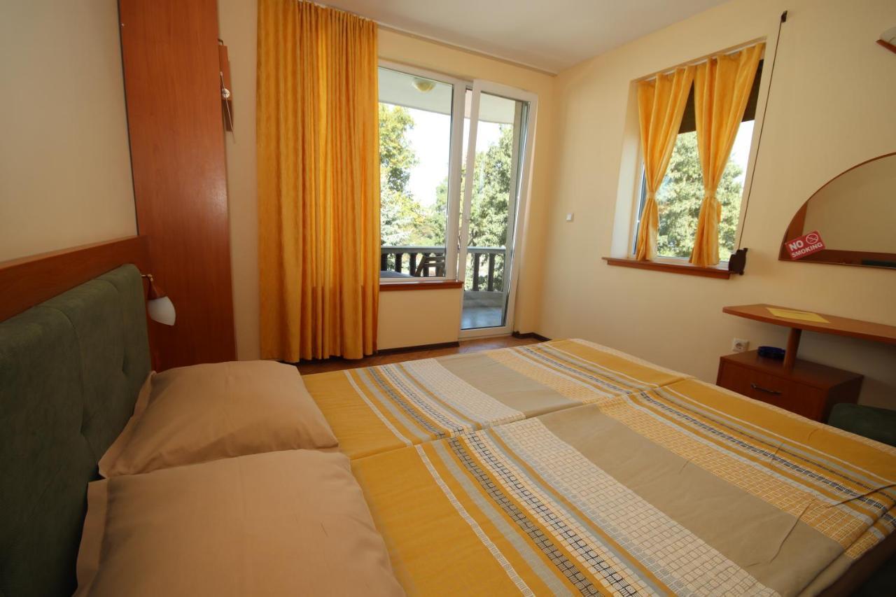 Hotel Continental كيتن المظهر الخارجي الصورة